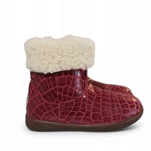 UGG australia, Red Faux Crocodile Fur-Lined Boots, Size 8 Toddler